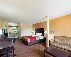 Econo Lodge Inn & Suites Downtown Northeast near Fort Sam Houston