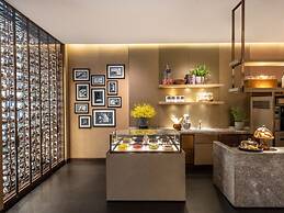 New World Saigon Hotel