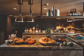 New World Saigon Hotel