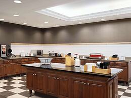 Wingate by Wyndham St. Louis Airport