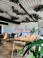 ibis Nice Aéroport Promenade des Anglais