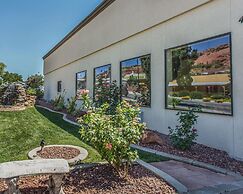 Econo Lodge St George North - Near Pioneer Park