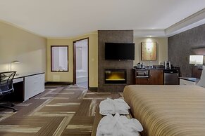 Best Western Premier Denham Inn & Suites