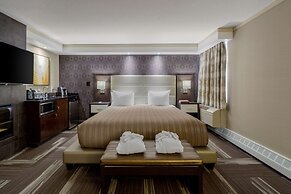 Best Western Premier Denham Inn & Suites