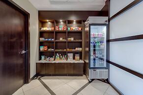 Best Western Premier Denham Inn & Suites