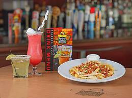 Holiday Inn Niagara Falls State Park Entry by IHG