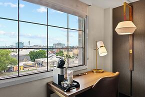 Holiday Inn Niagara Falls State Park Entry by IHG