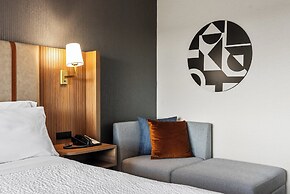 Holiday Inn Niagara Falls State Park Entry by IHG