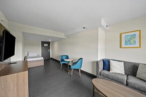 Holiday Inn Niagara Falls State Park Entry by IHG