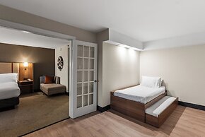 Holiday Inn Niagara Falls State Park Entry by IHG