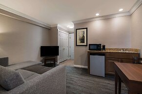 Comfort Inn & Suites Plattsburgh - Morrisonville