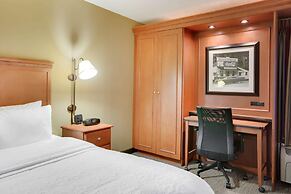 Pittsburgh Airport Inn and Suites
