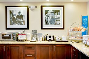 Hampton Inn Pittsburgh-Airport