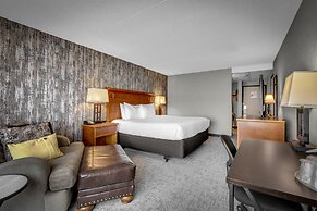 The Academy Hotel Colorado Springs