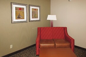 Clarion Inn & Suites - University Area