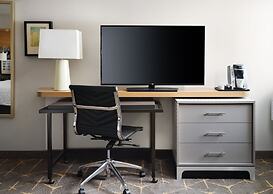 Holiday Inn Boston - Dedham Hotel & Conference Center by IHG