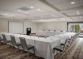 Holiday Inn Boston - Dedham Hotel & Conference Center by IHG