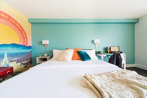The Rambler Motel