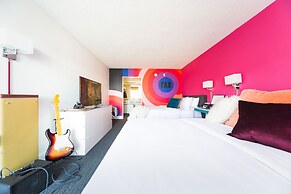 The Rambler Motel