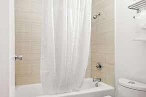 Signature Inn Danville