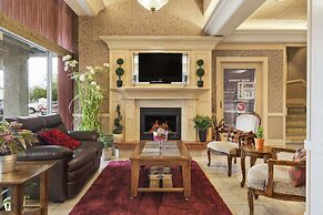 Travelodge by Wyndham Edmonton East