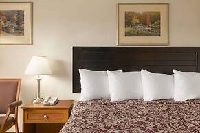 Travelodge by Wyndham Edmonton East