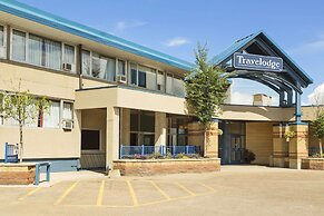 Travelodge by Wyndham Edmonton East