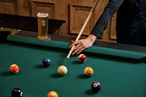 The Victoria Hotel Melbourne