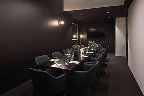 The Victoria Hotel Melbourne