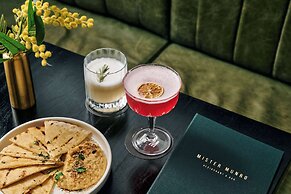 The Victoria Hotel Melbourne