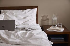 The Victoria Hotel Melbourne