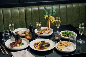 The Victoria Hotel Melbourne