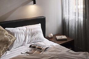 The Victoria Hotel Melbourne