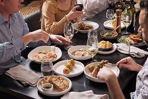 The Victoria Hotel Melbourne