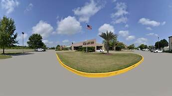 Motel 6 La Place, LA