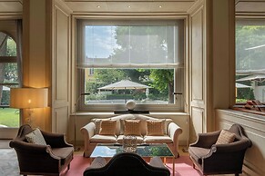 Sina Villa Medici, Autograph Collection