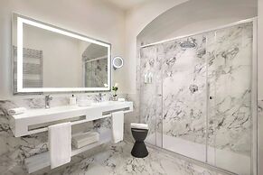 Sina Villa Medici, Autograph Collection