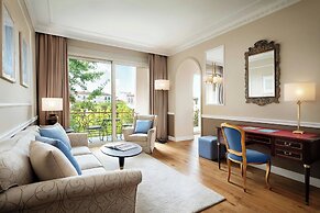 Sina Villa Medici, Autograph Collection