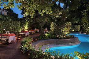 Sina Villa Medici, Autograph Collection