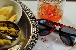 Sina Villa Medici, Autograph Collection