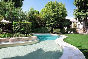 Sina Villa Medici, Autograph Collection