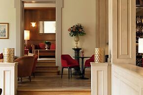 Sina Villa Medici, Autograph Collection