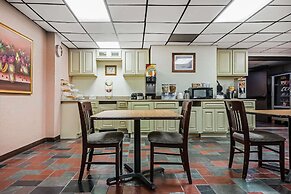 Quality Inn & Suites Binghamton Vestal