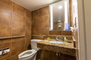 DoubleTree by Hilton Dallas - Richardson