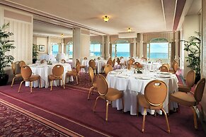 Sheraton® Princess Kaiulani Waikiki Beach