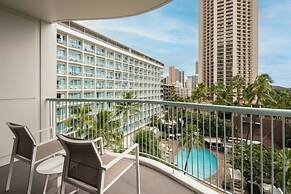Sheraton® Princess Kaiulani Waikiki Beach