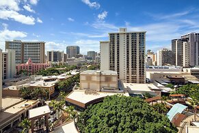 Sheraton® Princess Kaiulani Waikiki Beach