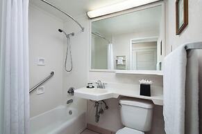 Sheraton® Princess Kaiulani Waikiki Beach