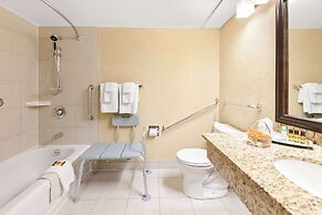 Best Western Plus Nor'wester Hotel & Conference Centre