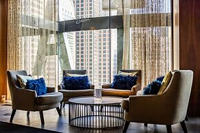 The Statler Dallas Curio Collection By Hilton